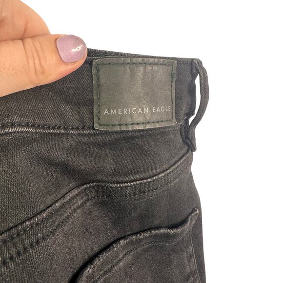American Eagle Size 00 Next Level Stretch Distressed Black High Rise Shortie - Picture 5 of 6
